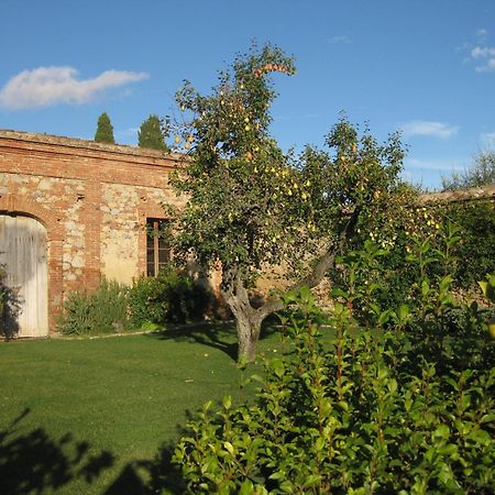 피엔자 Fattoria Monastero Sant'Anna In Camprena 빌라 외부 사진