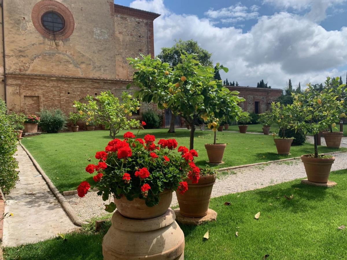 피엔자 Fattoria Monastero Sant'Anna In Camprena 빌라 외부 사진